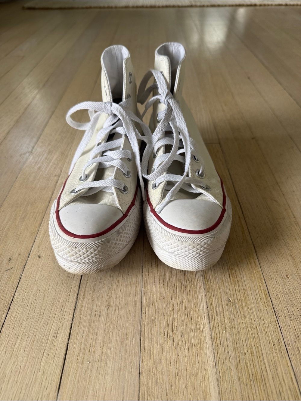 Converse High-Top Platform Sneaker size 5 women’s - Picture 3 of 8